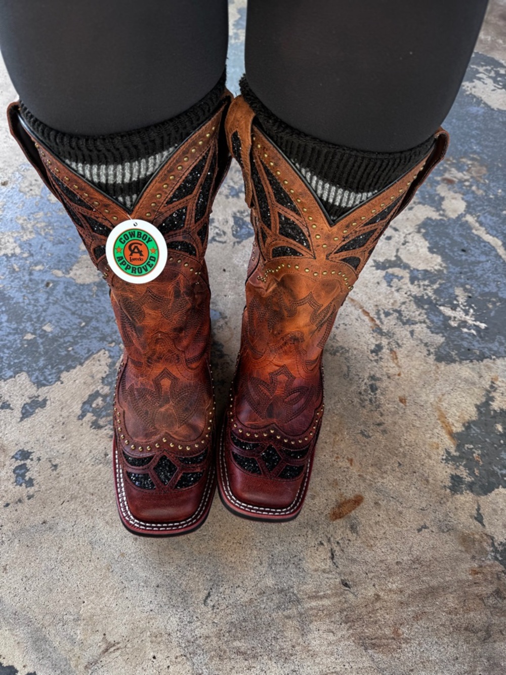 Loredo Western Cowgirl Boots with Black Inset Details - Picture 4 of 4